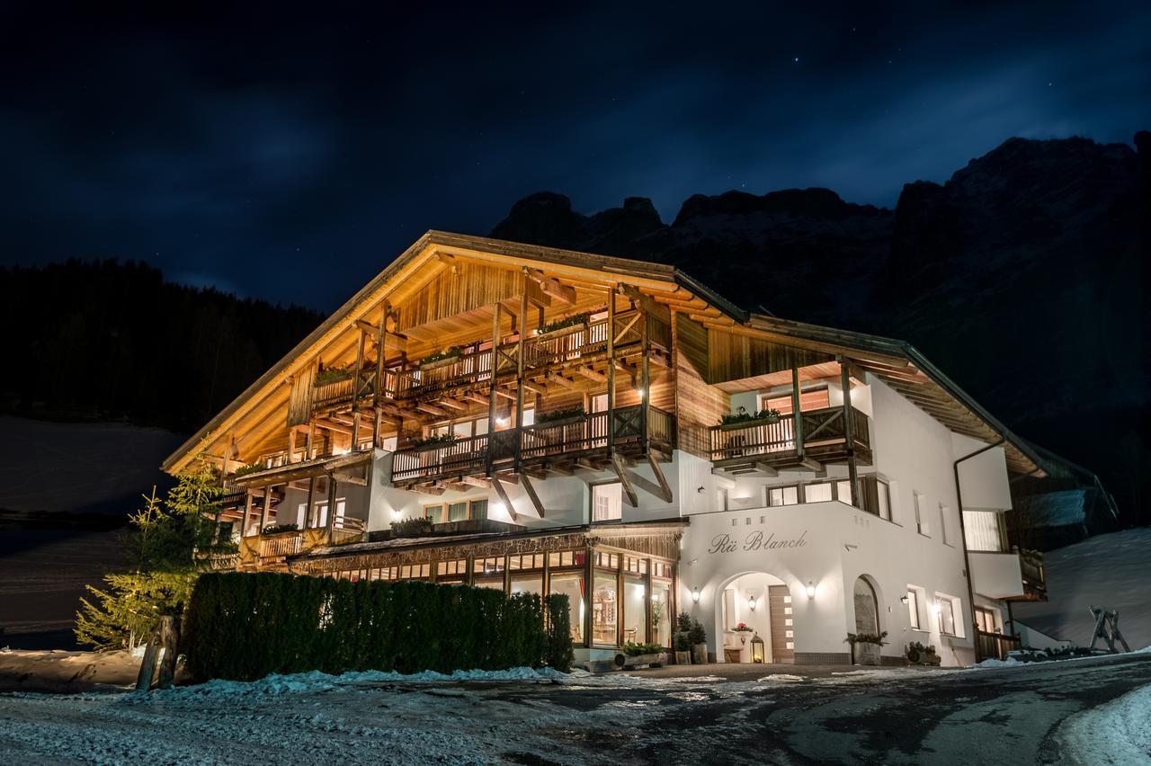 B&B - Hotel Ciasa Rue Blanch San Cassiano (Badia) Exterior foto